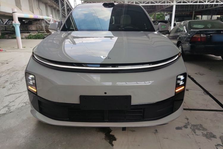 Used Li Auto L6 2024 Max Front