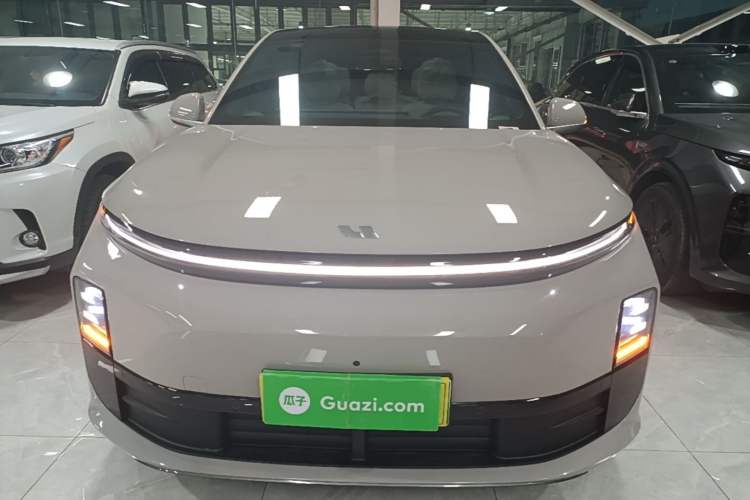 Used Li Auto L6 2024 Pro Model Front