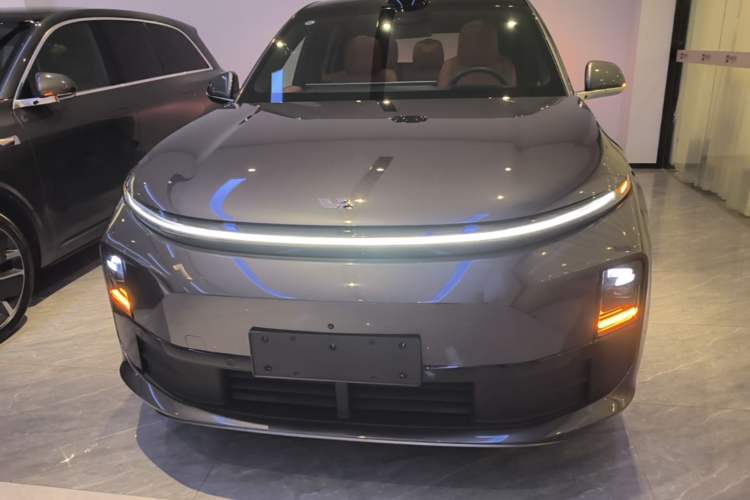 Used Li Auto L6 2024 Max Front