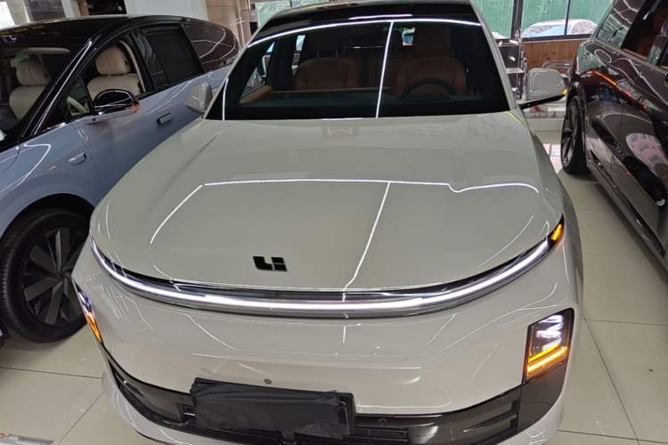 Used Li Auto L6 2024 Pro Model Front