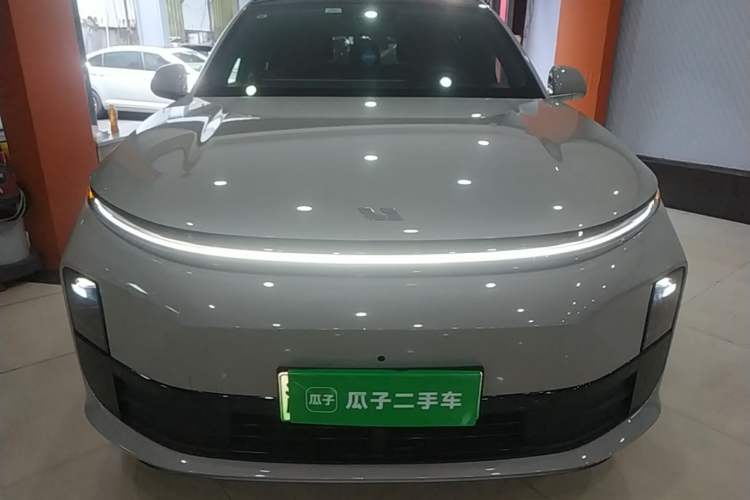 Used Li Auto L6 2024 Pro Model Front