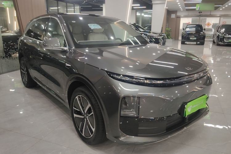 Used Li Auto L6 2024 Pro Model Front Right 45 Deg