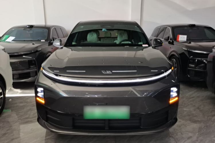 Used Li Auto L6 2024 Pro Model Front