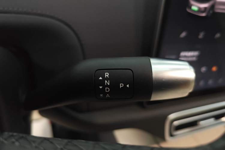 Used Li Auto L6 2024 Max Gear Lever