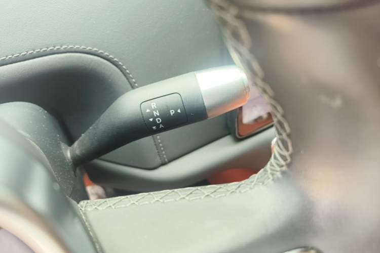 Used Li Auto L6 2024 Pro Model Gear Lever