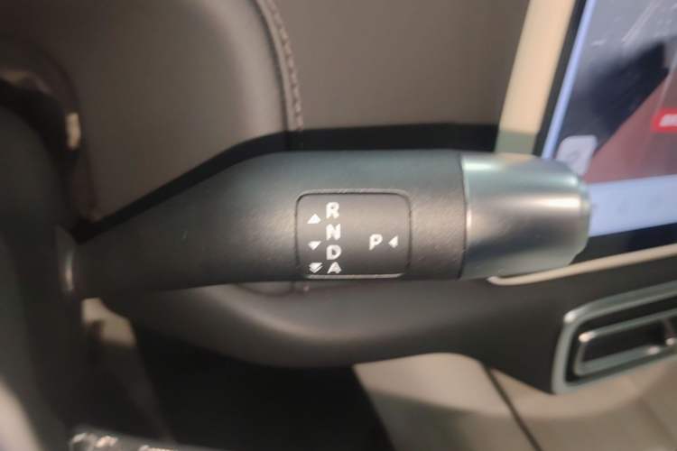 Used Li Auto L6 2024 Pro Model Gear Lever