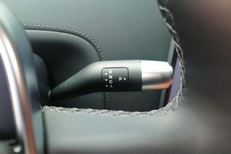 Used Li Auto L6 2024 Pro Model Gear Lever