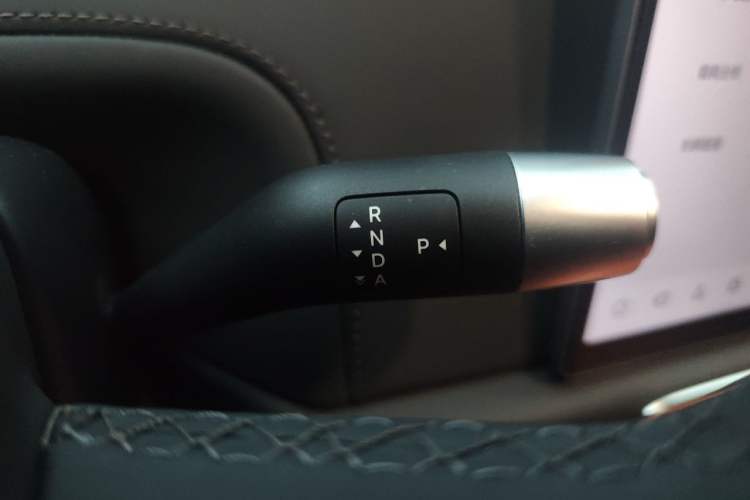 Used Li Auto L6 2024 Pro Model Gear Lever