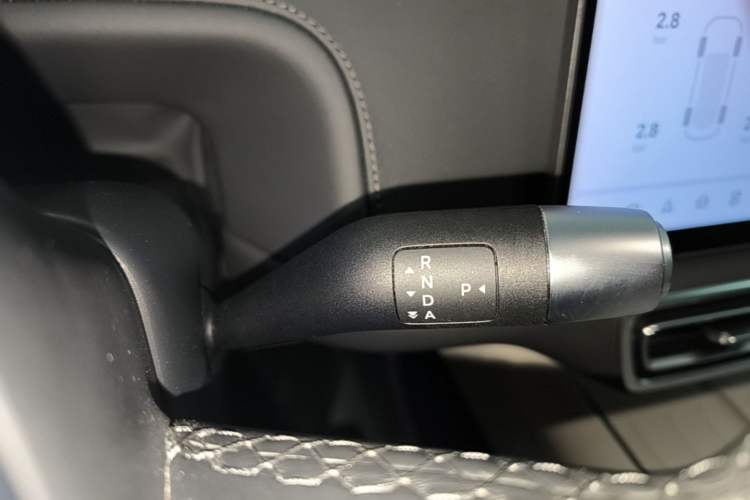 Used Li Auto L6 2024 Max Gear Lever