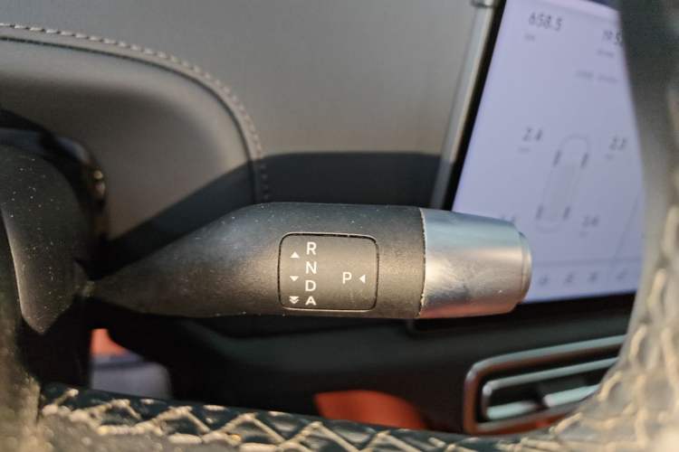 Used Li Auto L6 2024 Pro Model Gear Lever
