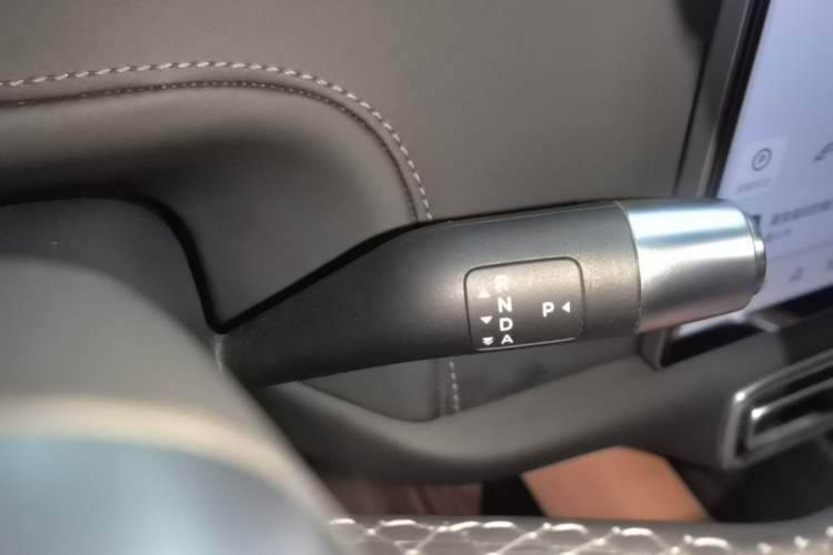 Used Li Auto L6 2024 Max Gear Lever
