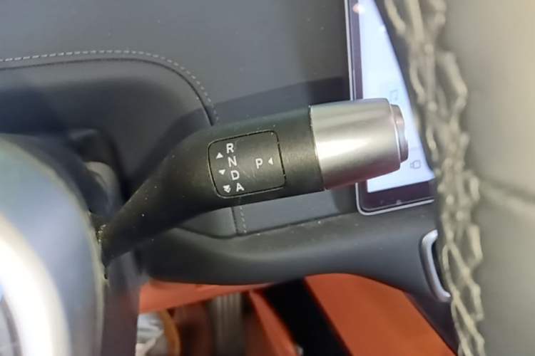 Used Li Auto L6 2024 Max Gear Lever