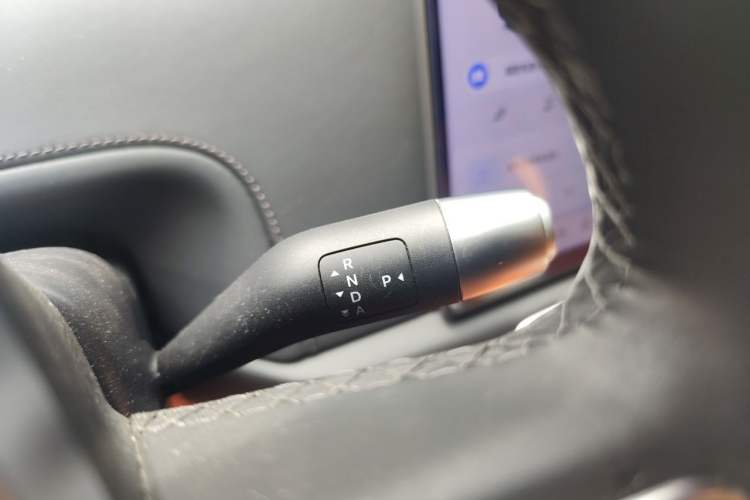 Used Li Auto L6 2024 Pro Model Gear Lever
