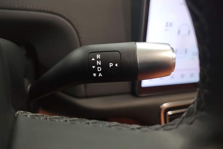 Used Li Auto L6 2024 Max Gear Lever