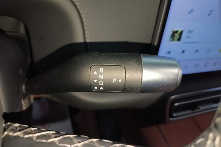 Used Li Auto L6 2024 Pro Model Gear Lever