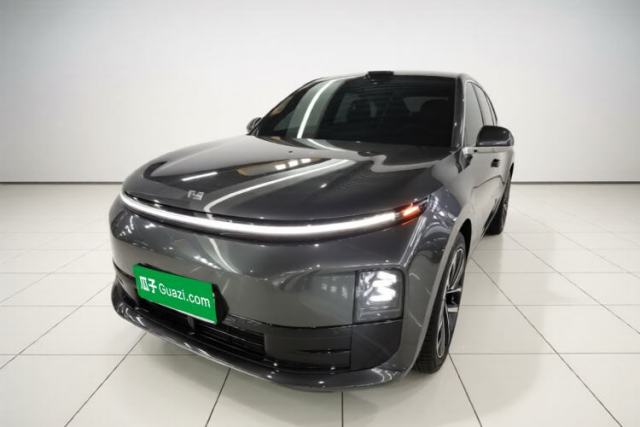 Ojetý Li Auto L6 2024 Max