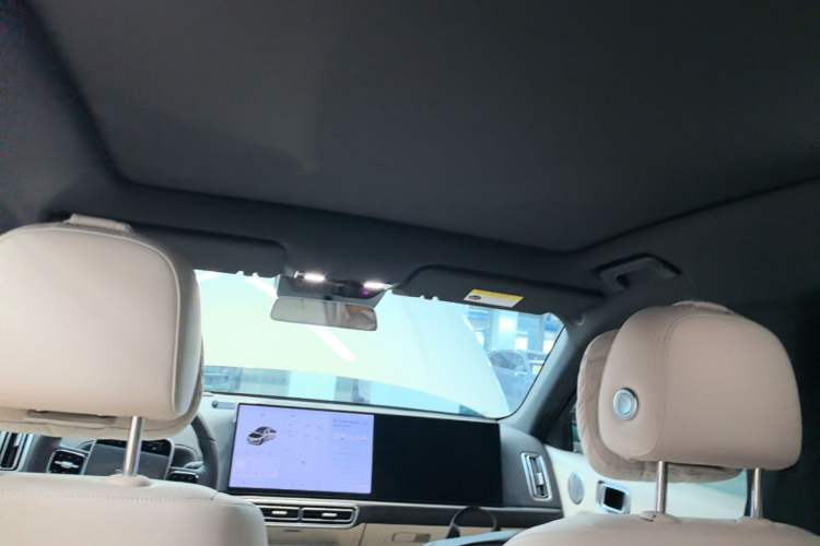 Used Li Auto L6 2024 Max Headliner
