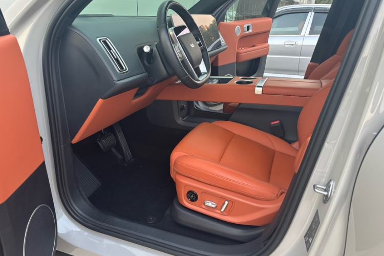 Used Li Auto L6 2024 Max Interior 1