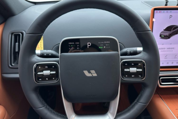 Used Li Auto L6 2024 Pro Model Interior 1