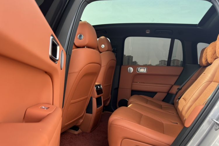 Used Li Auto L6 2024 Pro Model Interior 1