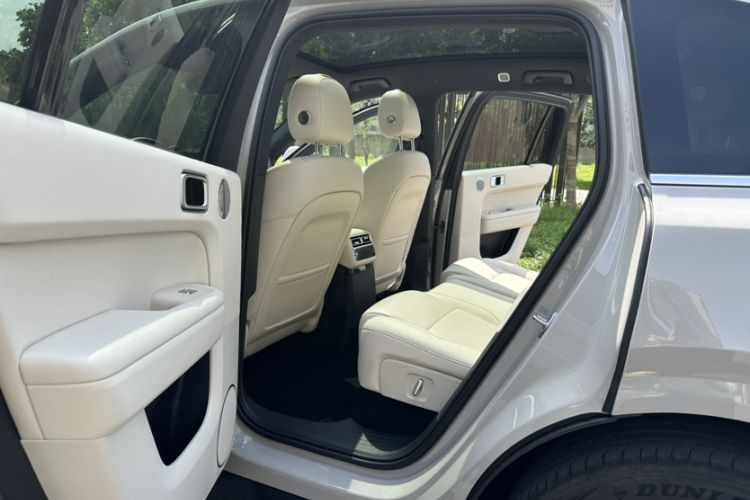 Used Li Auto L6 2024 Max Interior 2
