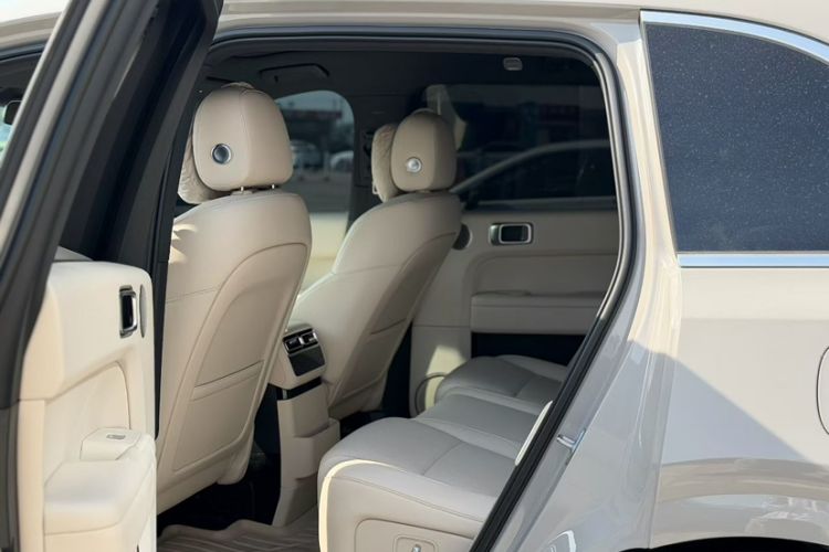 Used Li Auto L6 2024 Max Interior 2