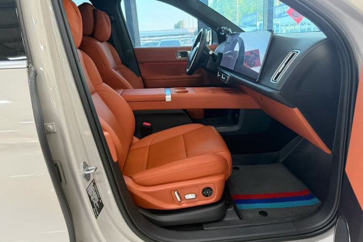 Used Li Auto L6 2024 Pro Model Interior 3
