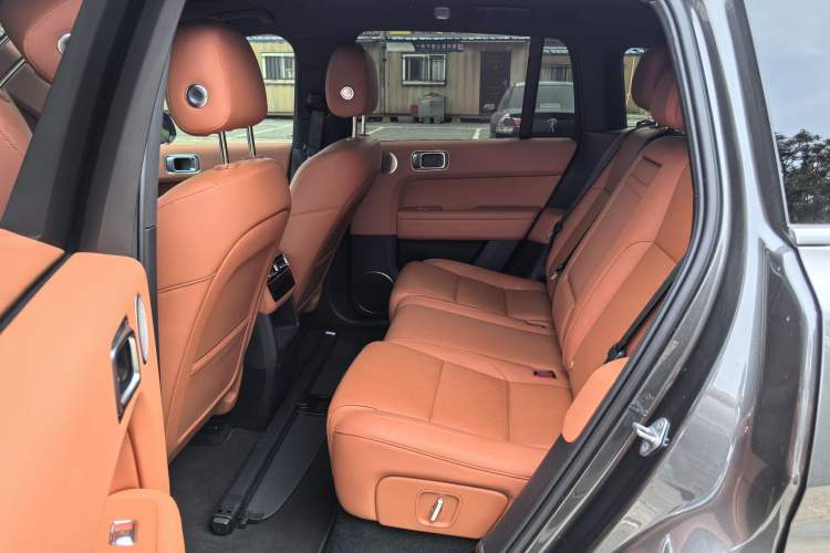 Used Li Auto L6 2024 Pro Model Interior 3