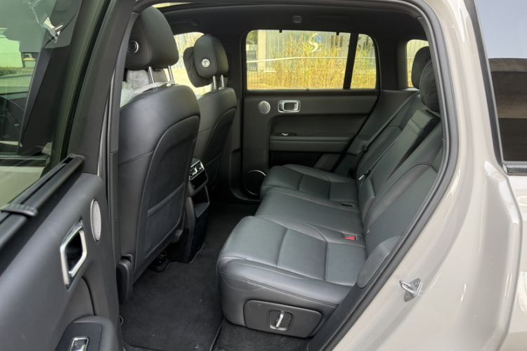 Used Li Auto L6 2024 Pro Model Interior 3