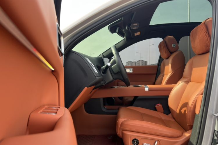 Used Li Auto L6 2024 Pro Model Interior 3