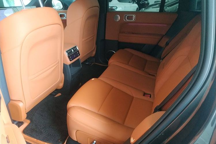 Used Li Auto L6 2024 Pro Model Interior 4