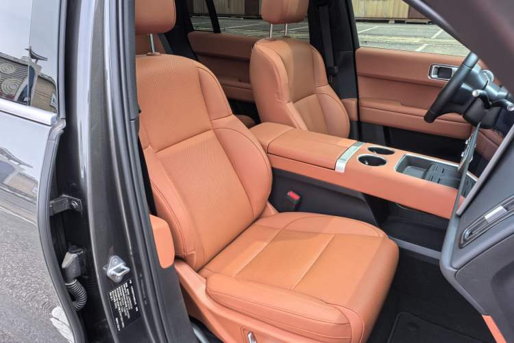 Used Li Auto L6 2024 Pro Model Interior 4