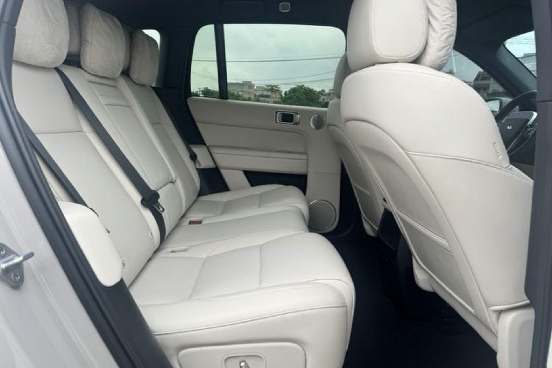 Used Li Auto L6 2024 Pro Model Interior 5
