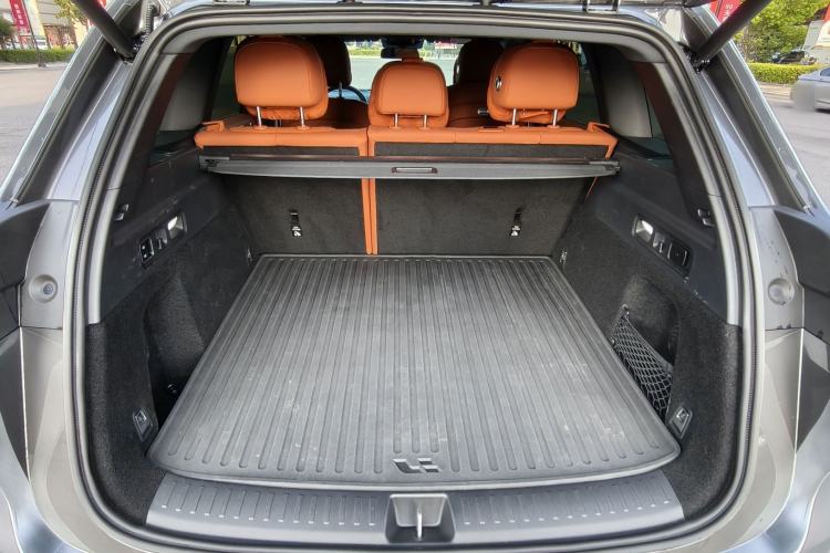 Used Li Auto L6 2024 Pro Model Interior 7