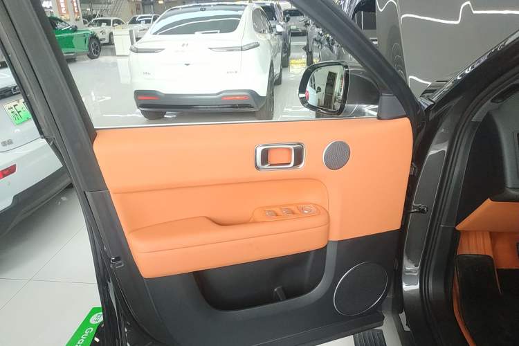 Used Li Auto L6 2024 Pro Model Interior 7