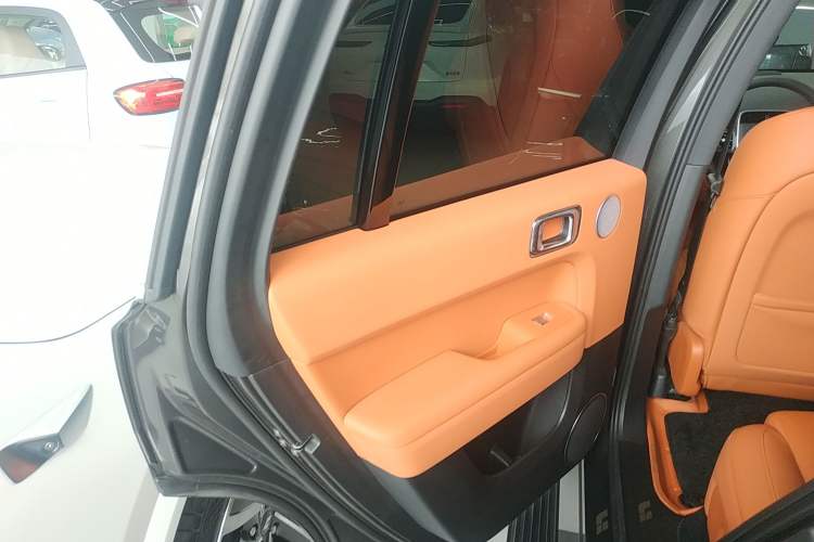 Used Li Auto L6 2024 Pro Model Interior 8