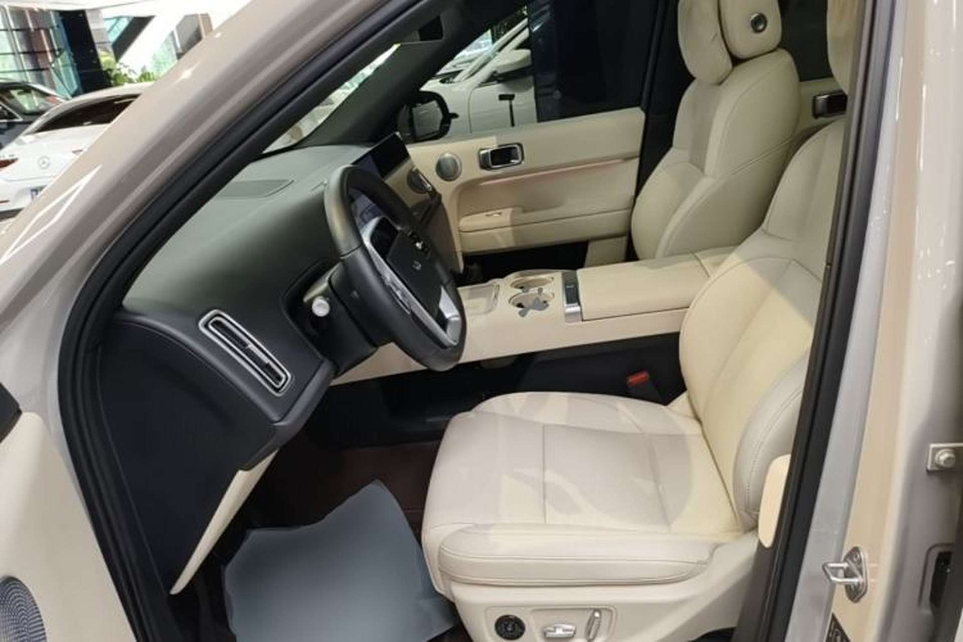 Used Li Auto L6 2024 Pro Model Left Front Seat