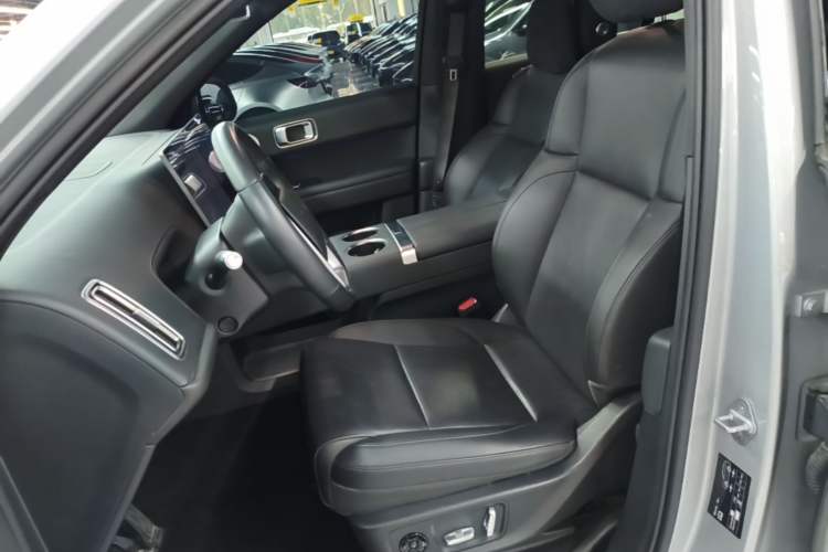 Used Li Auto L6 2024 Pro Model Left Front Seat