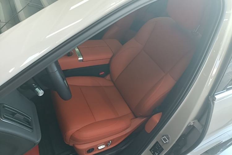 Used Li Auto L6 2024 Max Left Front Seat