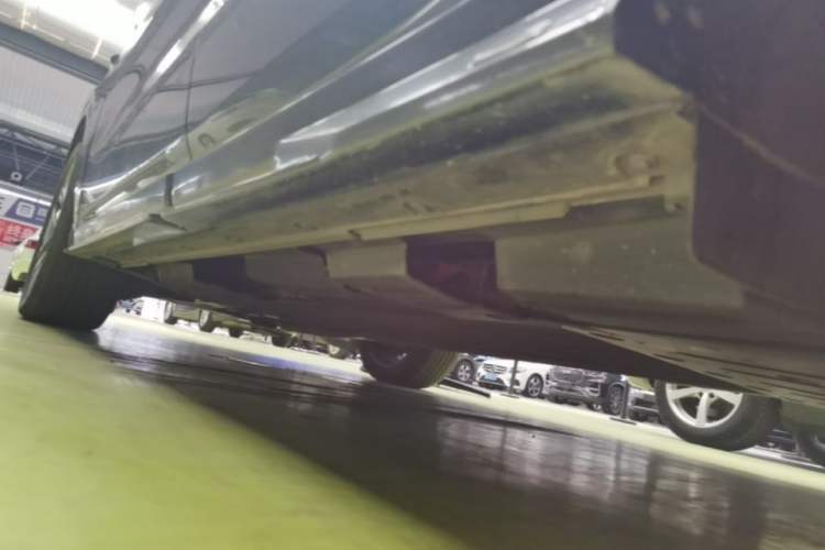 Used Li Auto L6 2024 Pro Model Left Side Sill
