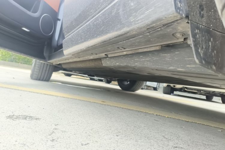 Used Li Auto L6 2024 Pro Model Left Side Sill