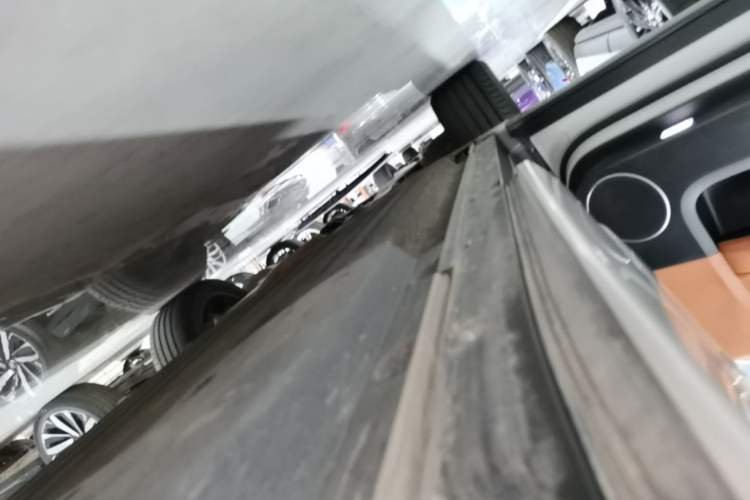 Used Li Auto L6 2024 Pro Model Left Side Sill