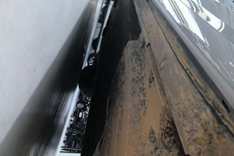 Used Li Auto L6 2024 Pro Model Left Side Sill
