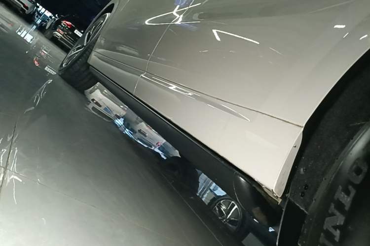 Used Li Auto L6 2024 Max Left Side Sill