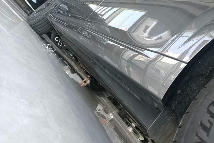 Used Li Auto L6 2024 Max Left Side Sill