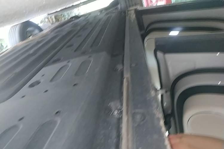 Used Li Auto L6 2024 Max Left Side Sill