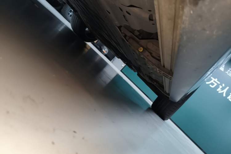 Used Li Auto L6 2024 Max Left Side Sill