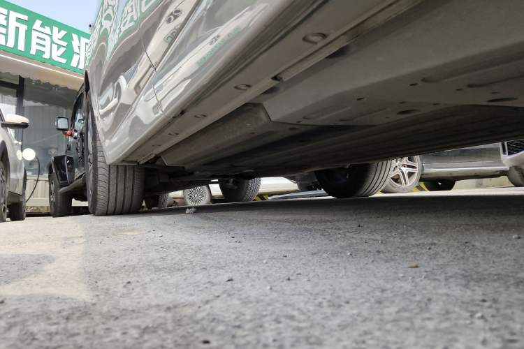Used Li Auto L6 2024 Pro Model Left Side Sill
