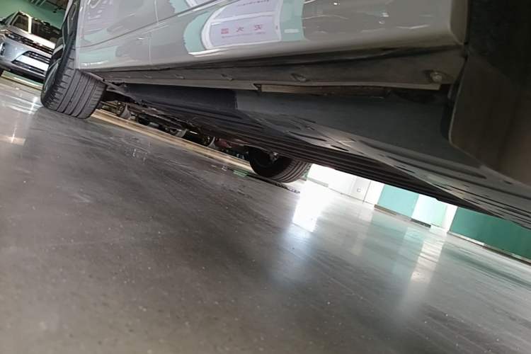 Used Li Auto L6 2024 Max Left Side Sill