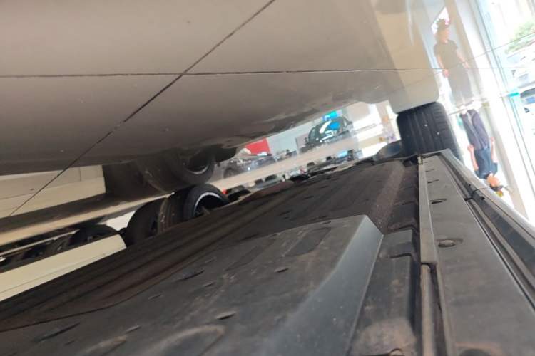 Used Li Auto L6 2024 Max Left Side Sill